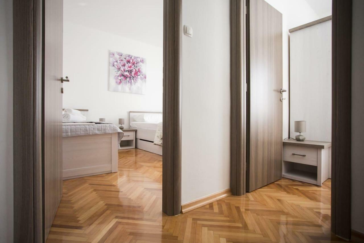 Apartman Leona คาชเตลา ภายนอก รูปภาพ